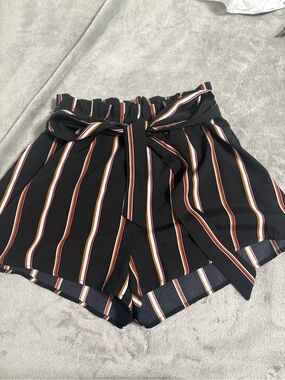 SHEIN Black High-Waist Striped Paperbag Shorts with Tie